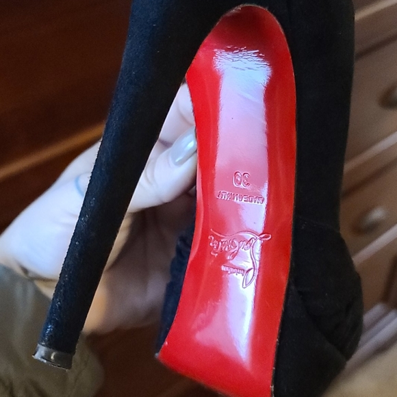Christian Louboutin Pumps - Picture 3 of 4